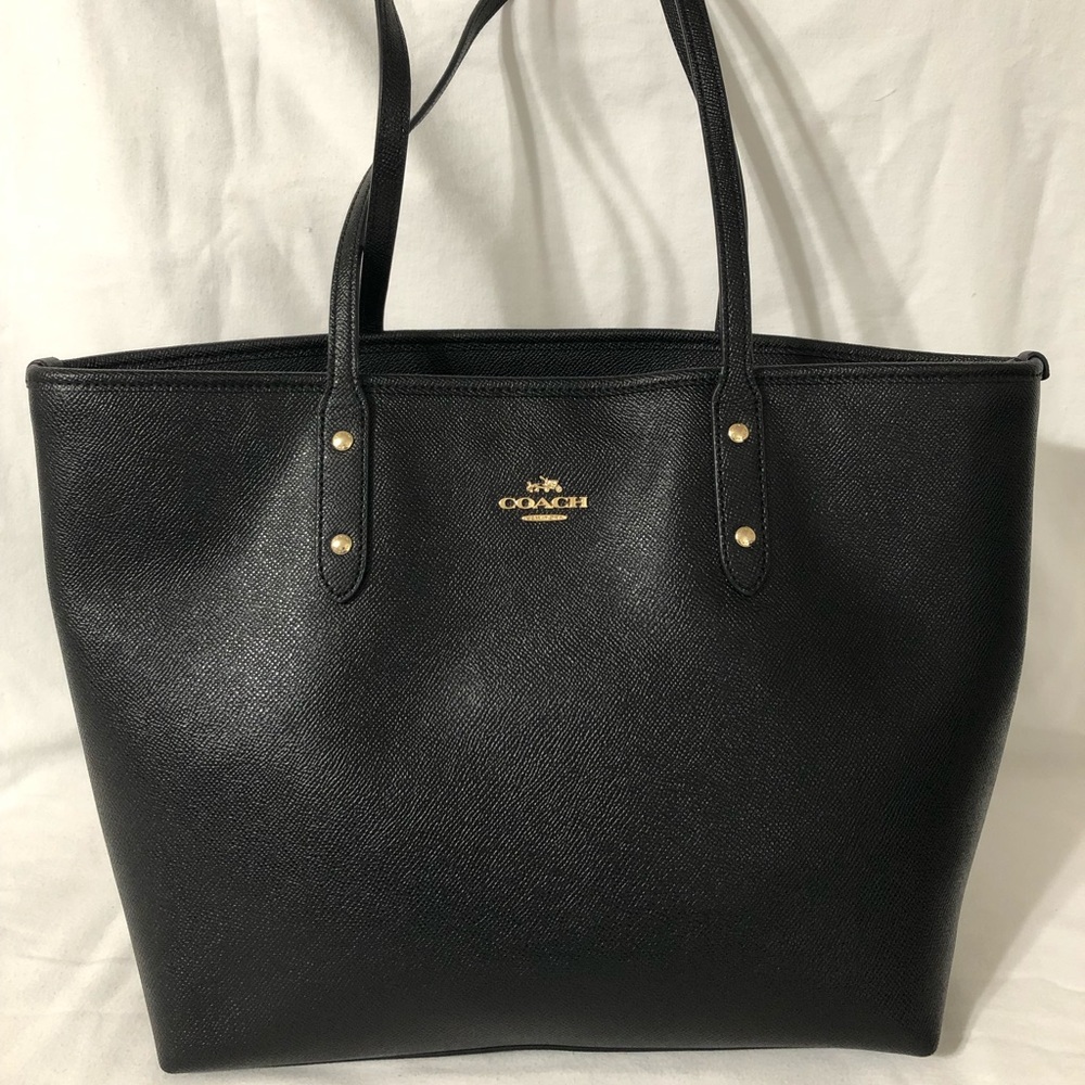 Coach City Tote EUC